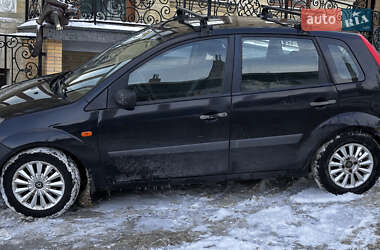 Хэтчбек Ford Fiesta 2008 в Киеве