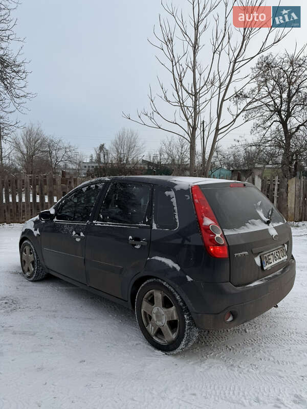 Хэтчбек Ford Fiesta 2008 в Кривом Роге фото 8 Хэтчбек Ford Fiesta 2008 в Кривом Роге