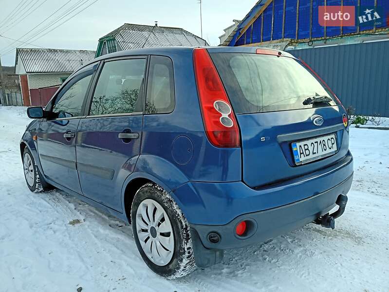 Хетчбек Ford Fiesta 2007 в Вінниці фото 5 Хетчбек Ford Fiesta 2007 в Вінниці