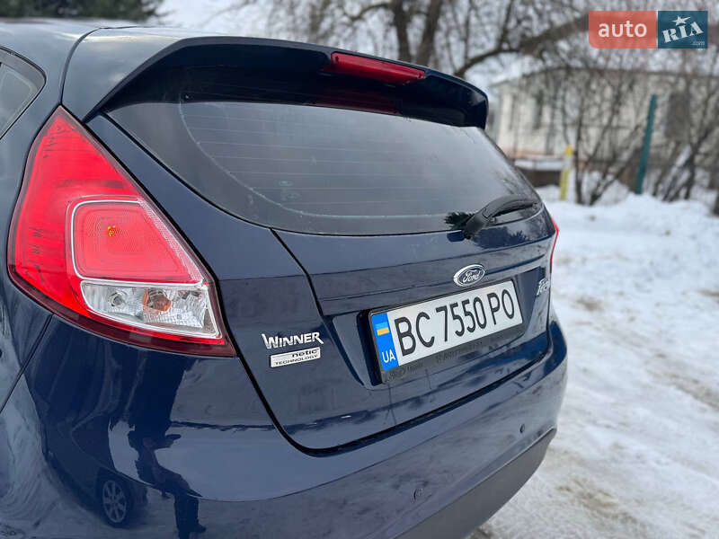 Хэтчбек Ford Fiesta 2013 в Дрогобыче