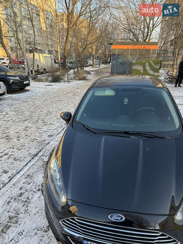 Седан Ford Fiesta 2015 в Одессе