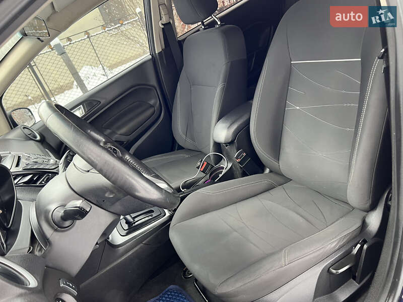 Седан Ford Fiesta 2016 в Хмельницком