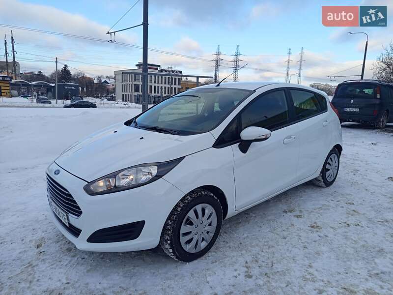 Хетчбек Ford Fiesta 2014 в Львові