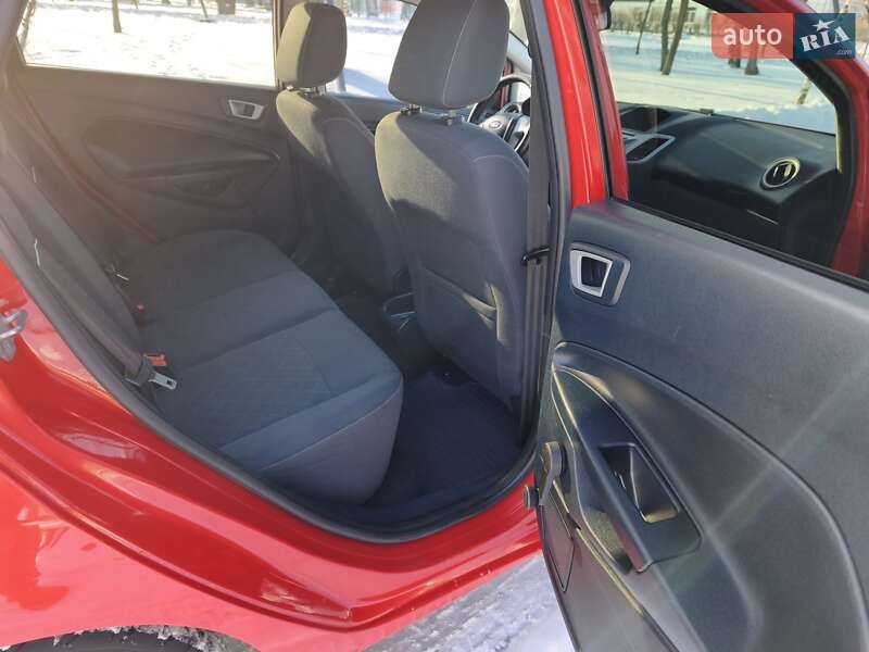 Хэтчбек Ford Fiesta 2012 в Харькове