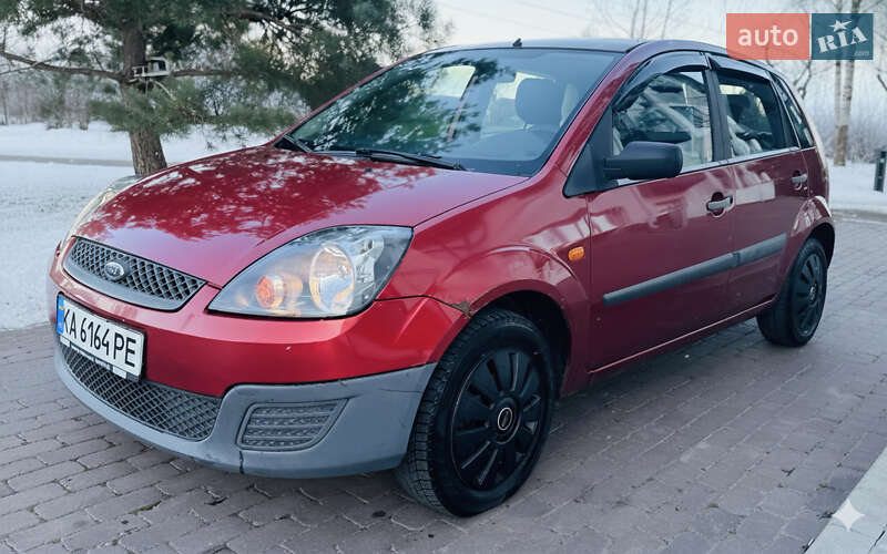 Хетчбек Ford Fiesta 2007 в Києві