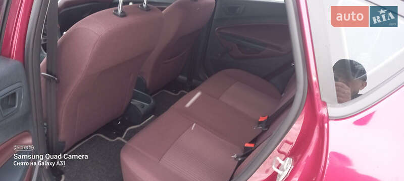 Хэтчбек Ford Fiesta 2011 в Хмельницком