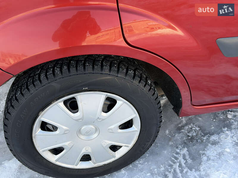 Хетчбек Ford Fiesta 2007 в Дрогобичі