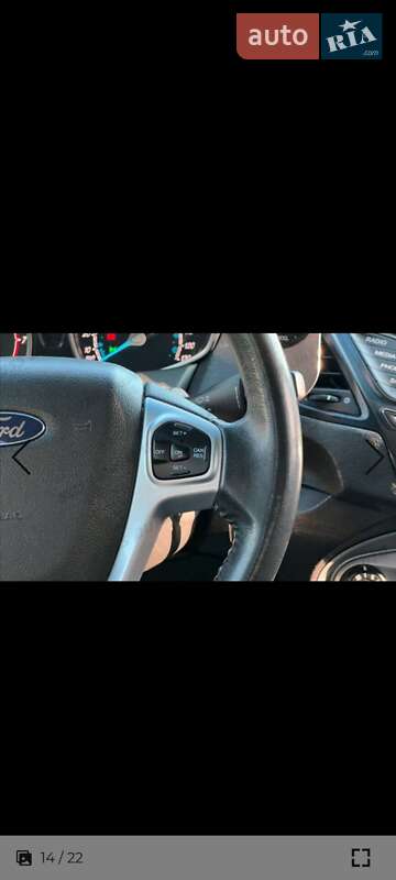Седан Ford Fiesta 2015 в Києві