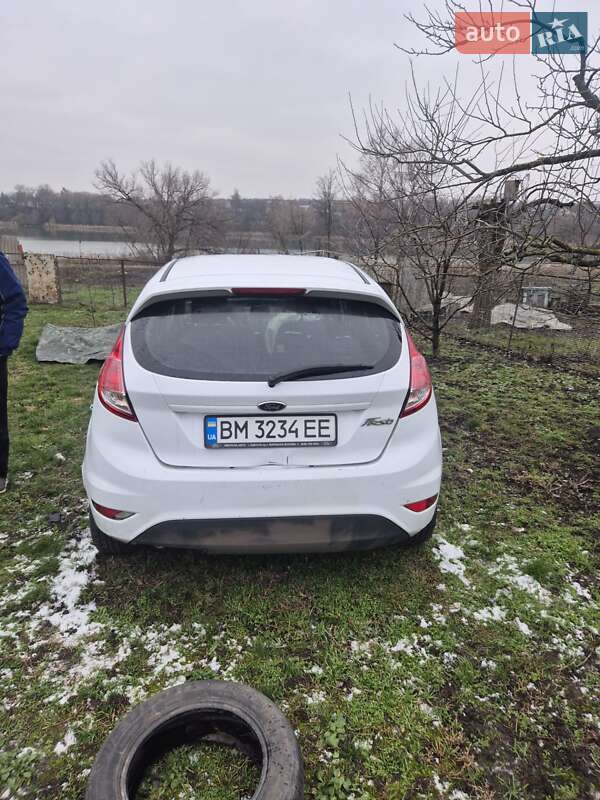 Хетчбек Ford Fiesta 2013 в Яготині