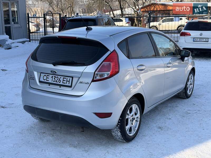 Хетчбек Ford Fiesta 2015 в Києві фото 10 Хетчбек Ford Fiesta 2015 в Києві