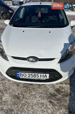 Хетчбек Ford Fiesta 2012 в Бучачі