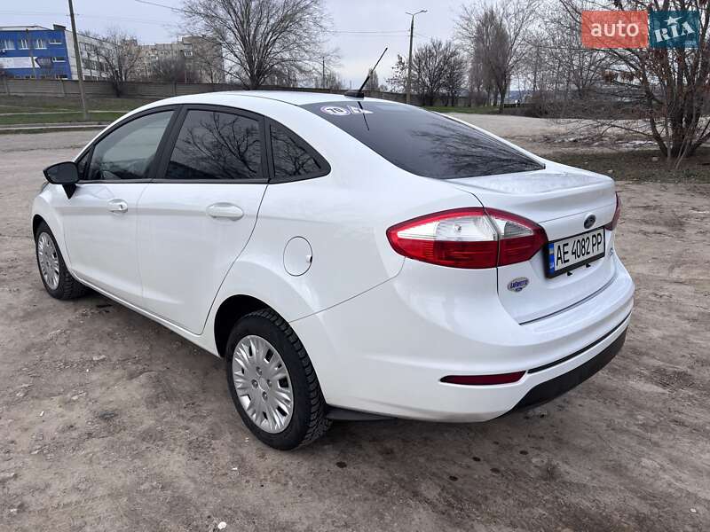 Седан Ford Fiesta 2018 в Запоріжжі фото 5 Седан Ford Fiesta 2018 в Запоріжжі
