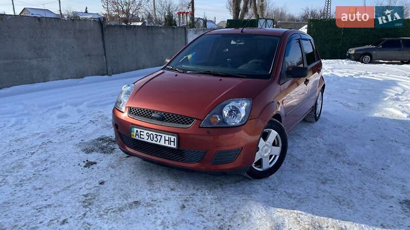 Хэтчбек Ford Fiesta 2007 в Днепре