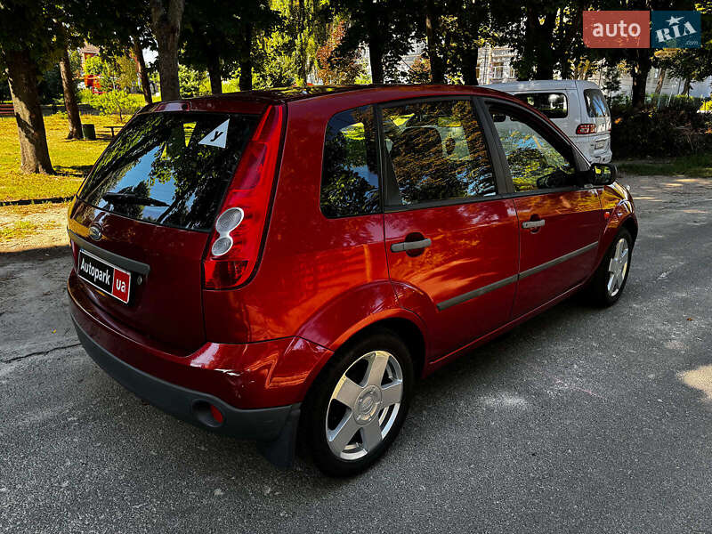Хэтчбек Ford Fiesta 2007 в Киеве