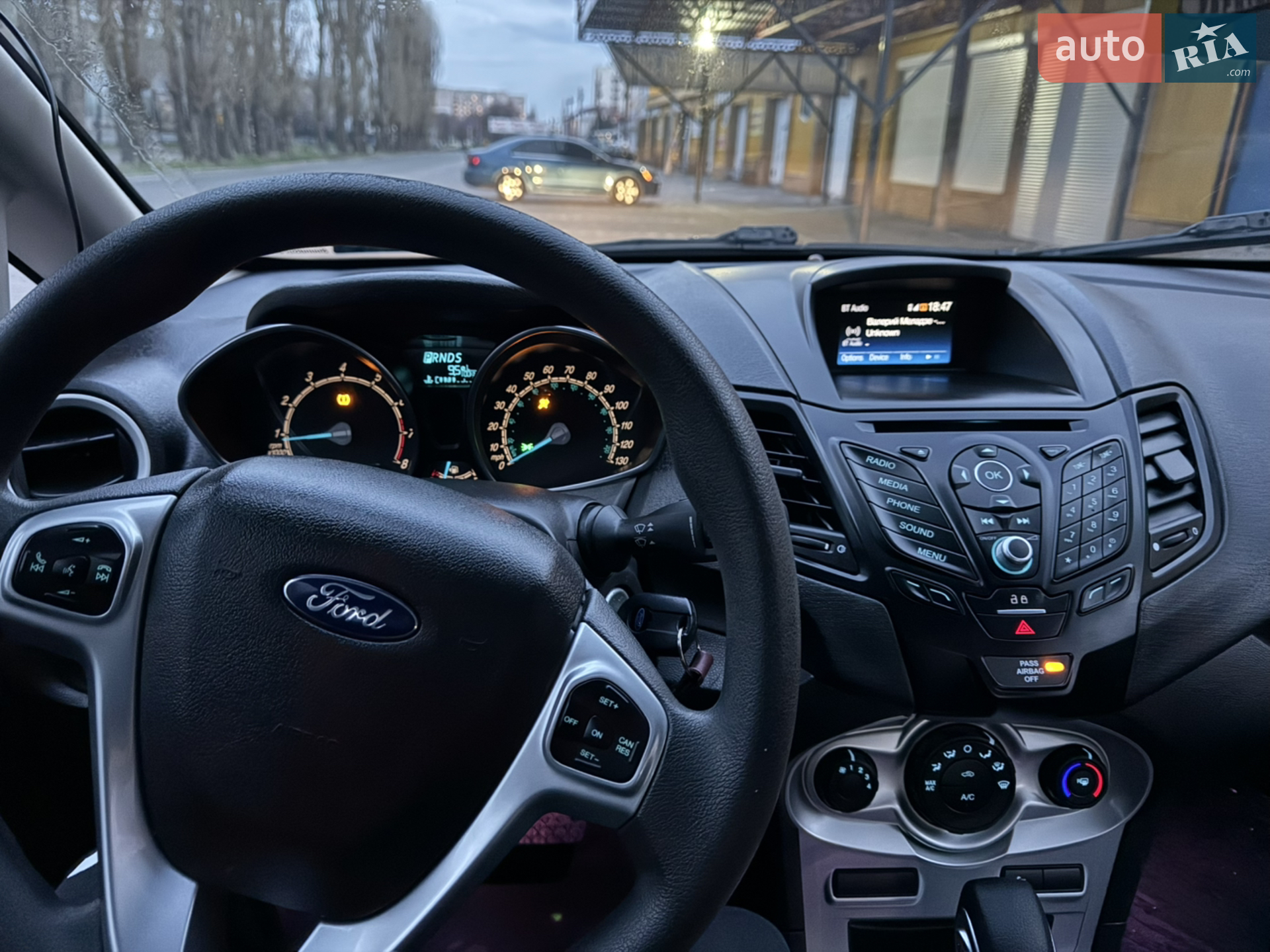 2018 Ford Fiesta - мініатюра 4