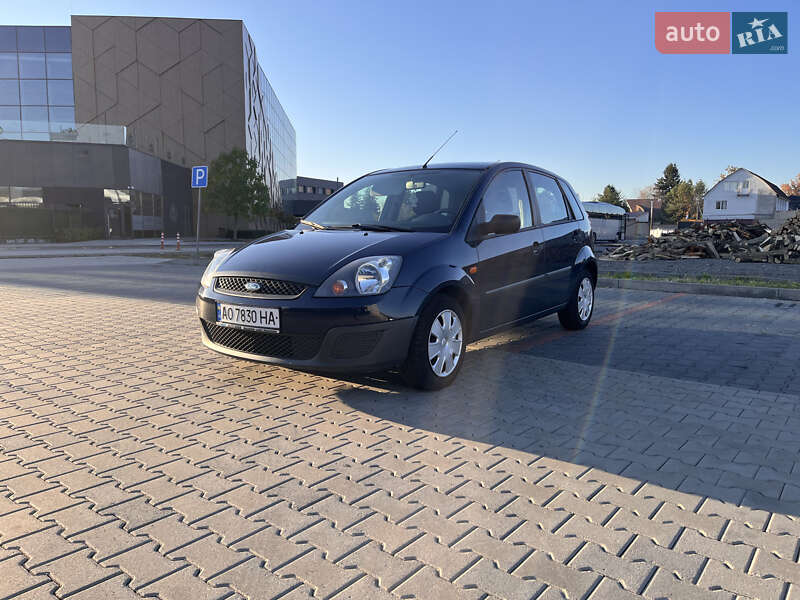 Хетчбек Ford Fiesta 2008 в Мукачевому фото 4 Хетчбек Ford Fiesta 2008 в Мукачевому