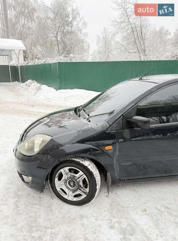 Хетчбек Ford Fiesta 2002 в Тернополі