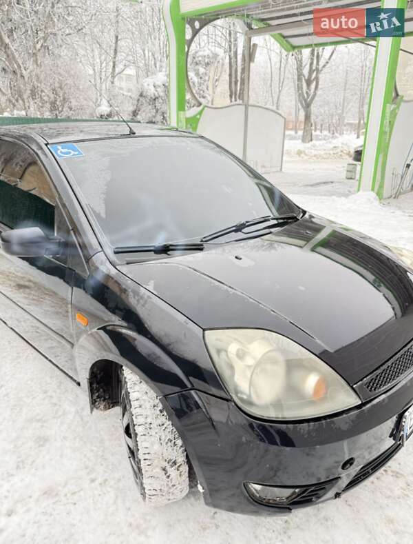 Хетчбек Ford Fiesta 2002 в Тернополі