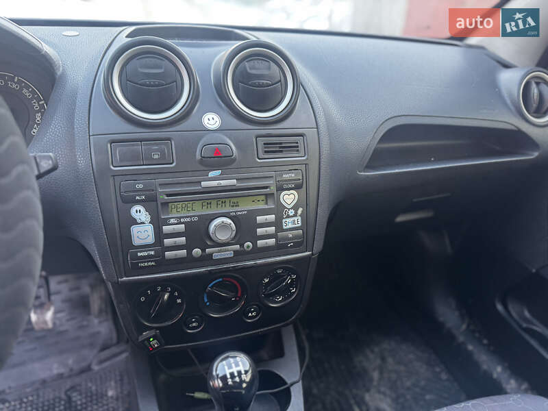 Хетчбек Ford Fiesta 2007 в Василькові