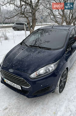 Хетчбек Ford Fiesta 2013 в Високому