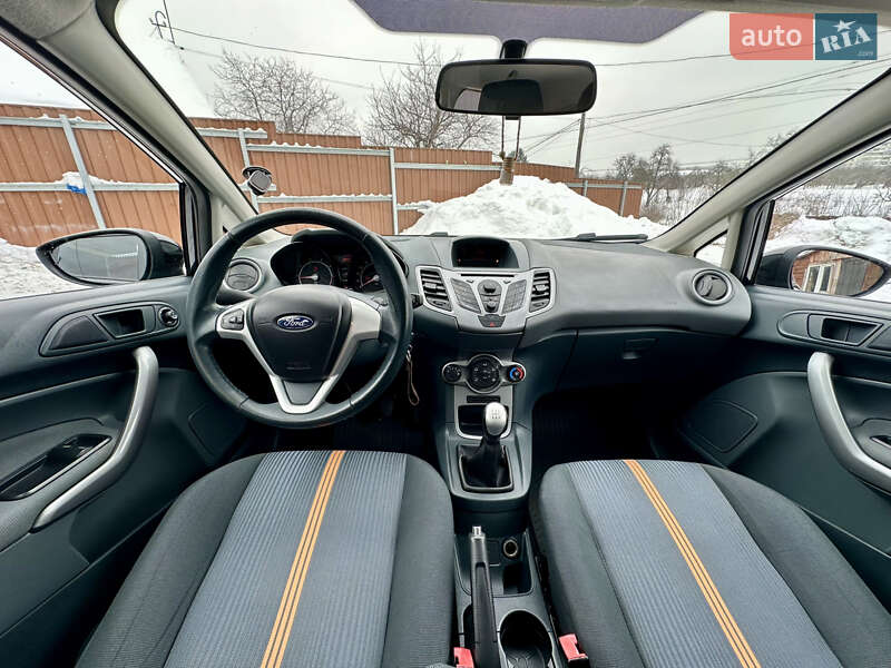 Хетчбек Ford Fiesta 2011 в Житомирі