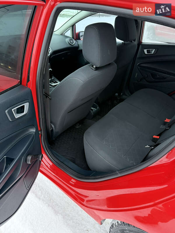 Хетчбек Ford Fiesta 2012 в Києві фото 12 Хетчбек Ford Fiesta 2012 в Києві