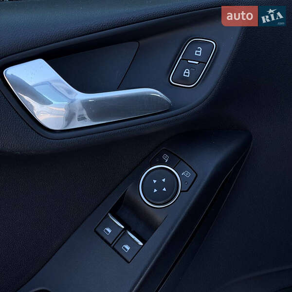 Хэтчбек Ford Fiesta 2018 в Днепре