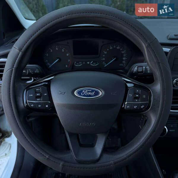 Хэтчбек Ford Fiesta 2018 в Днепре