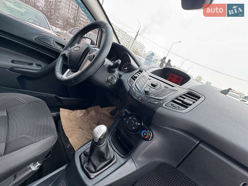 Хетчбек Ford Fiesta 2011 в Запоріжжі фото 21 Хетчбек Ford Fiesta 2011 в Запоріжжі