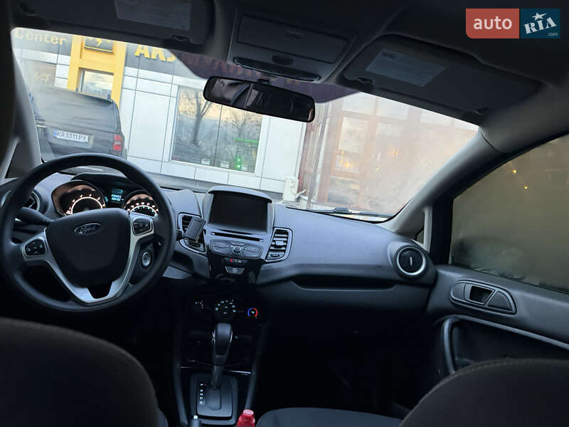 Седан Ford Fiesta 2019 в Києві