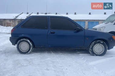 Хэтчбек Ford Fiesta 1994 в Квасилове