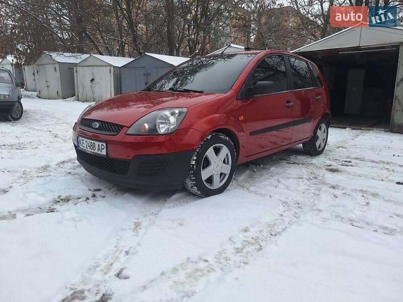 Хэтчбек Ford Fiesta 2006 в Кривом Роге