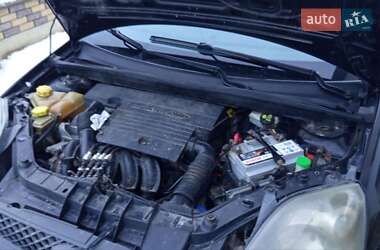 Хэтчбек Ford Fiesta 2007 в Ивано-Франковске