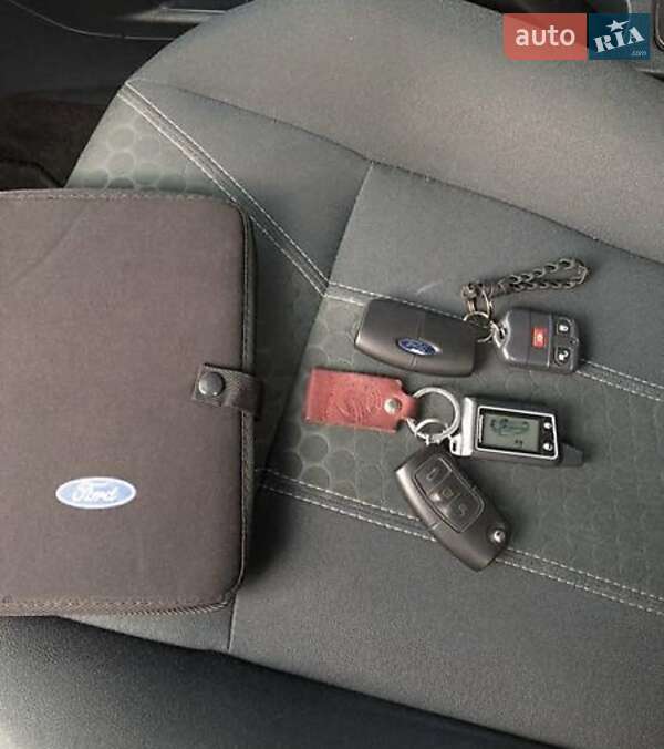 Хетчбек Ford Fiesta 2011 в Вінниці