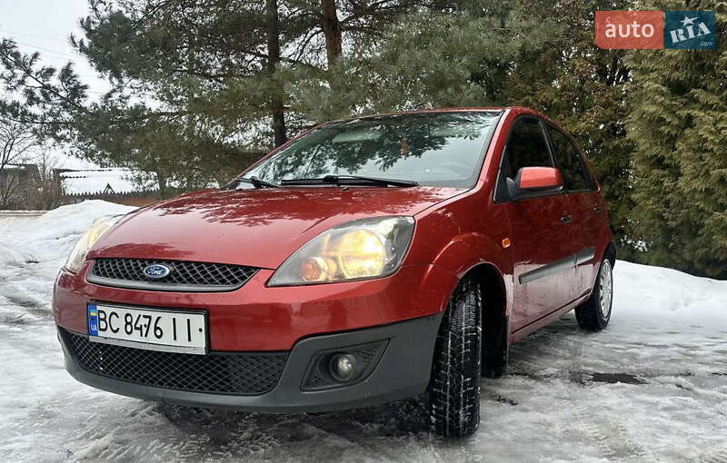 Хетчбек Ford Fiesta 2008 в Дрогобичі