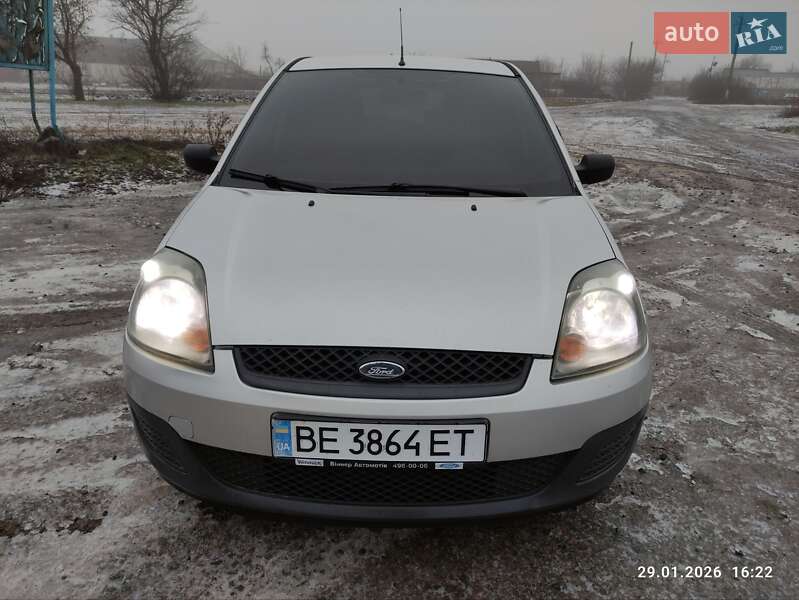 Хетчбек Ford Fiesta 2008 в Первомайську