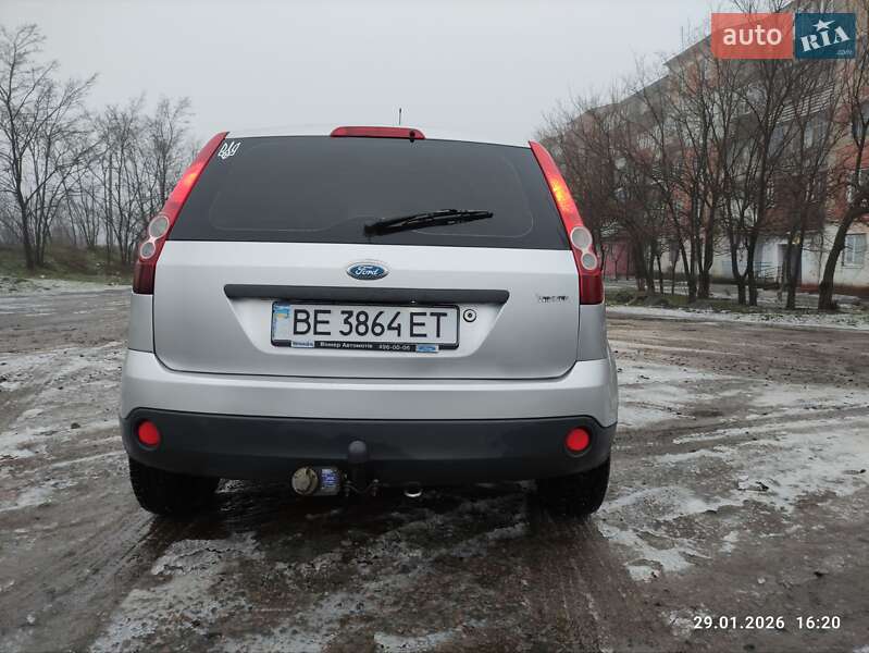 Хетчбек Ford Fiesta 2008 в Первомайську