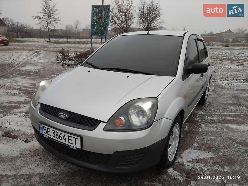 Хетчбек Ford Fiesta 2008 в Первомайську