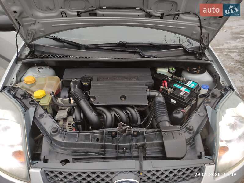 Хетчбек Ford Fiesta 2008 в Первомайську