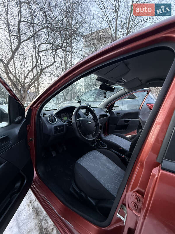Хетчбек Ford Fiesta 2008 в Львові фото 6 Хетчбек Ford Fiesta 2008 в Львові