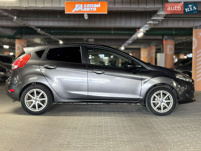 Хэтчбек Ford Fiesta 2019 в Киеве фото 4 Хэтчбек Ford Fiesta 2019 в Киеве
