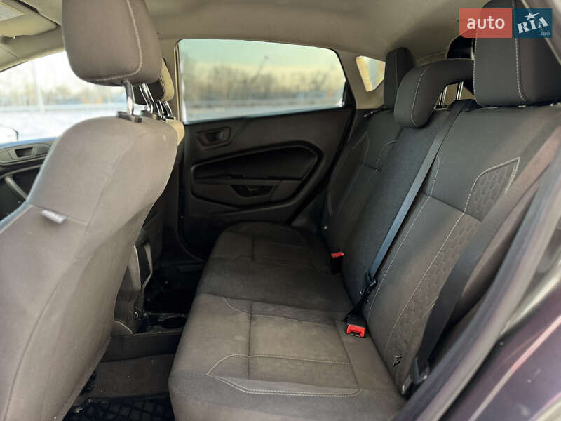 Хэтчбек Ford Fiesta 2019 в Киеве фото 17 Хэтчбек Ford Fiesta 2019 в Киеве
