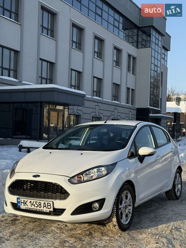 Хэтчбек Ford Fiesta 2017 в Ровно