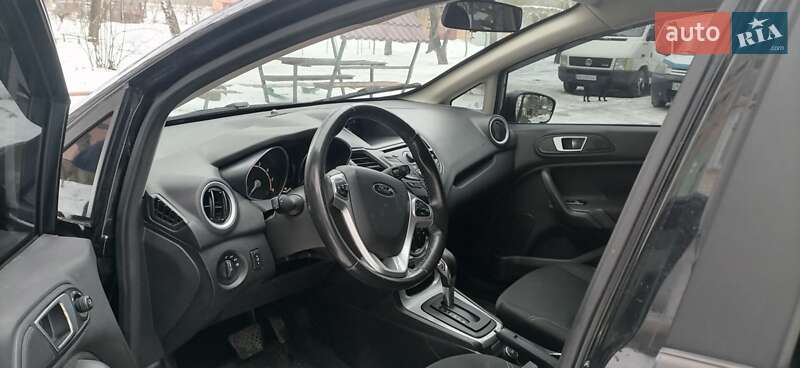 Хетчбек Ford Fiesta 2014 в Бершаді