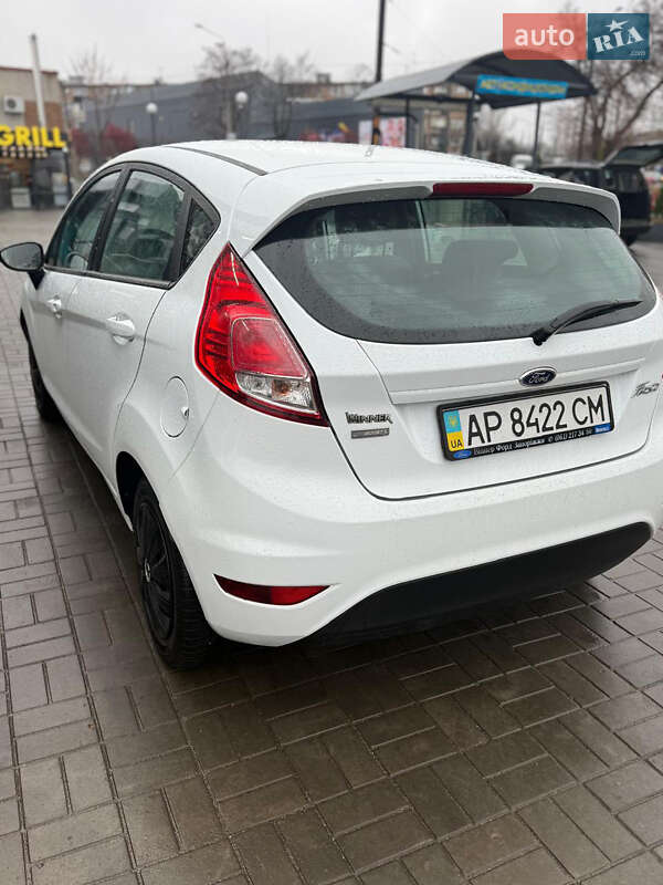 Хэтчбек Ford Fiesta 2014 в Запорожье