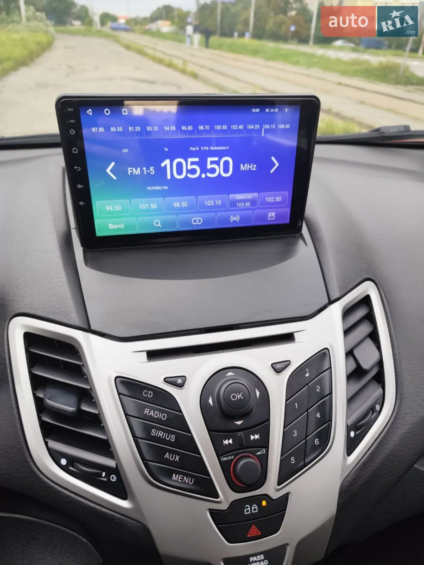2013 Ford Fiesta - мініатюра 3