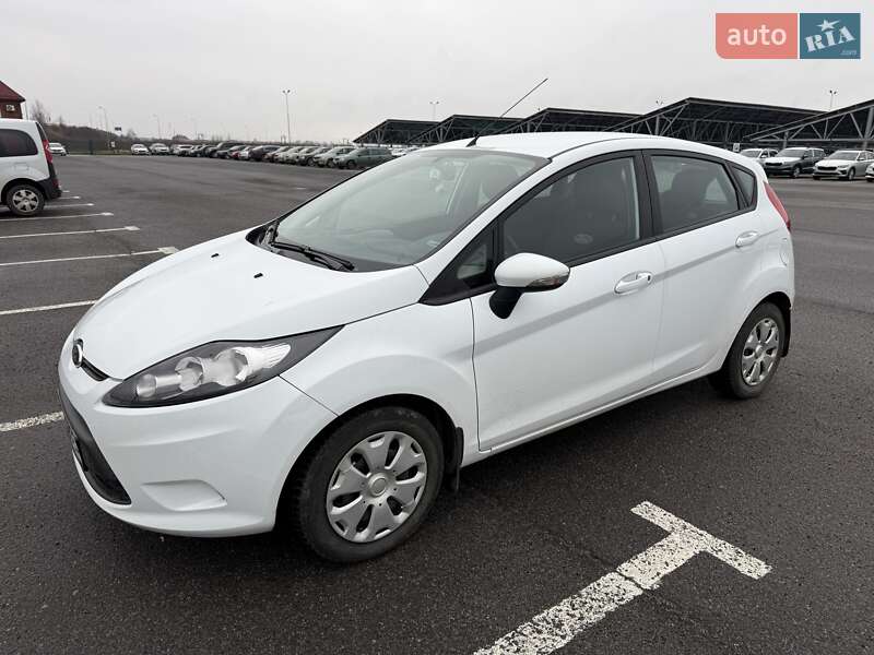 Хетчбек Ford Fiesta 2011 в Ужгороді фото 4 Хетчбек Ford Fiesta 2011 в Ужгороді