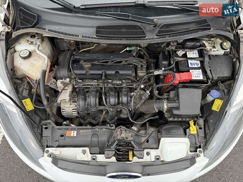 Хетчбек Ford Fiesta 2011 в Ужгороді фото 22 Хетчбек Ford Fiesta 2011 в Ужгороді