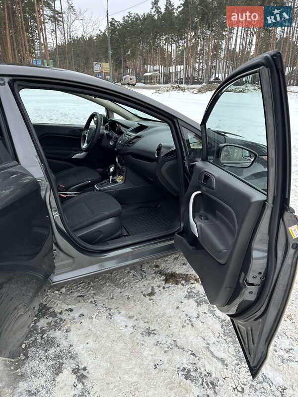 Хетчбек Ford Fiesta 2017 в Ірпені