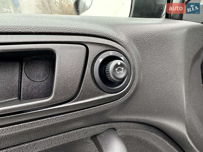 Седан Ford Fiesta 2018 в Виннице фото 30 Седан Ford Fiesta 2018 в Виннице